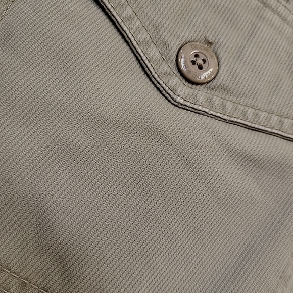 Gloria Vanderbilt Olive Green Cropped Cotton Utility Cargo Pants w/Belt - Size 8 - Picture 9 of 11